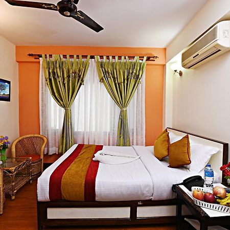 Hotel Pleasure Home Katmandu Zewnętrze zdjęcie
