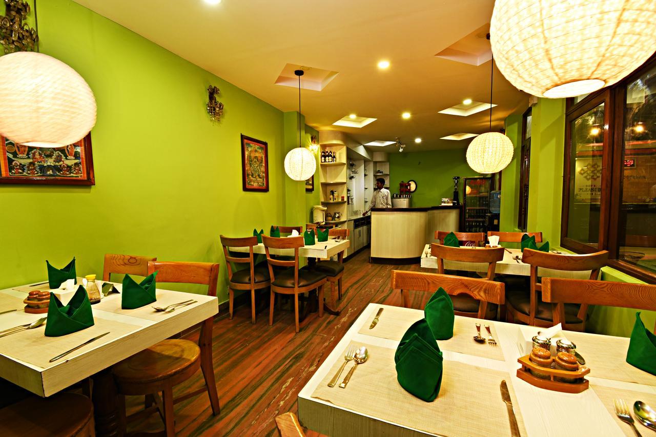 Hotel Pleasure Home Katmandu Zewnętrze zdjęcie